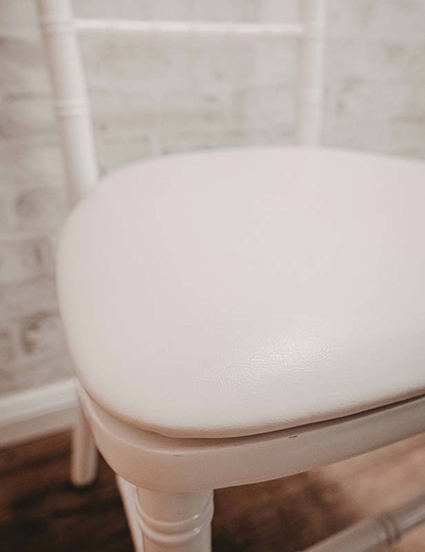 produktdetailbild_sitzkissen_kunstleder_mieten_koblenz_800x616px-2