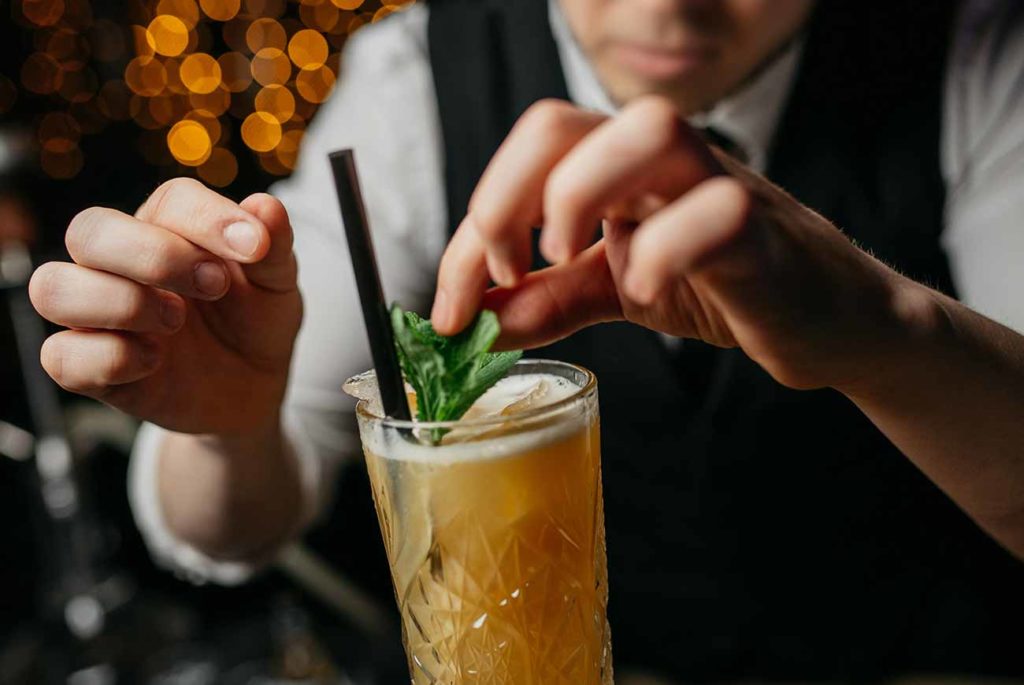 Mobiler_Cocktailservice_1300x870px_10