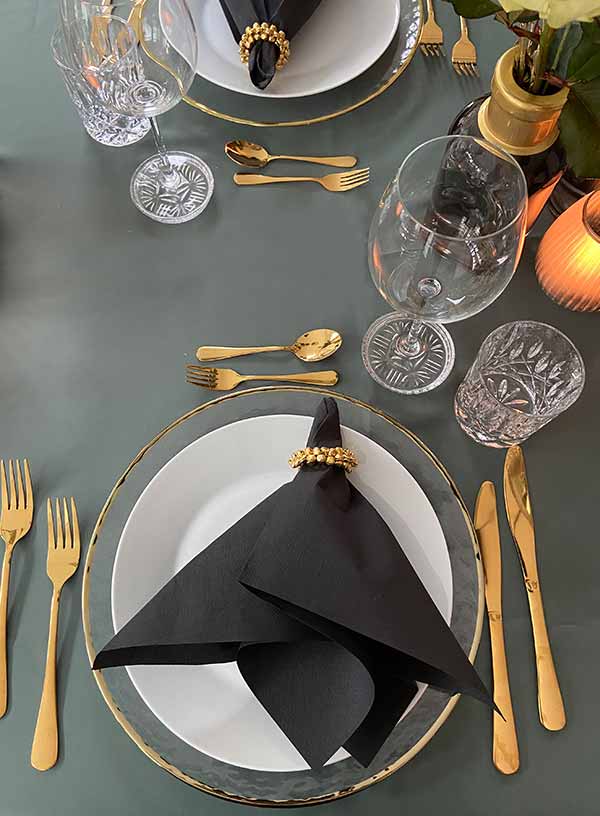 Produktdetailbild_Goldenes_Besteck_800x616px_1