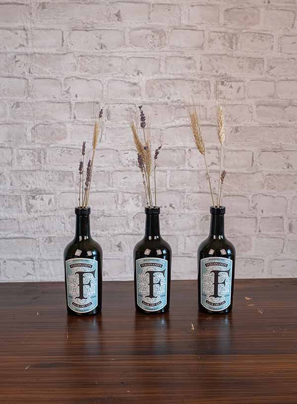 Produktdetailbild_Ginflaschen_Ferdinand_800x616px_1
