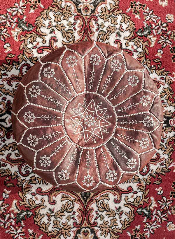 Produktdetailbild_Lederpouf_Vintage_800x616px_1