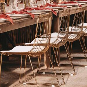 poroduktdetailbild_lucy_wire_stuhl_eventverleih_koblenz_mieten_800x616px