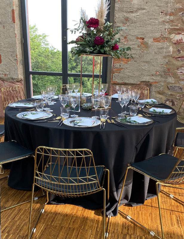 produktdetailbild_Banketttisch_183cm_rund_800x616px-2