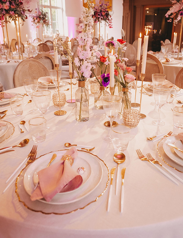 produktdetailbild_Leinentischdecke_Macchiato_Beige_Rund_360cm_800x616px-2