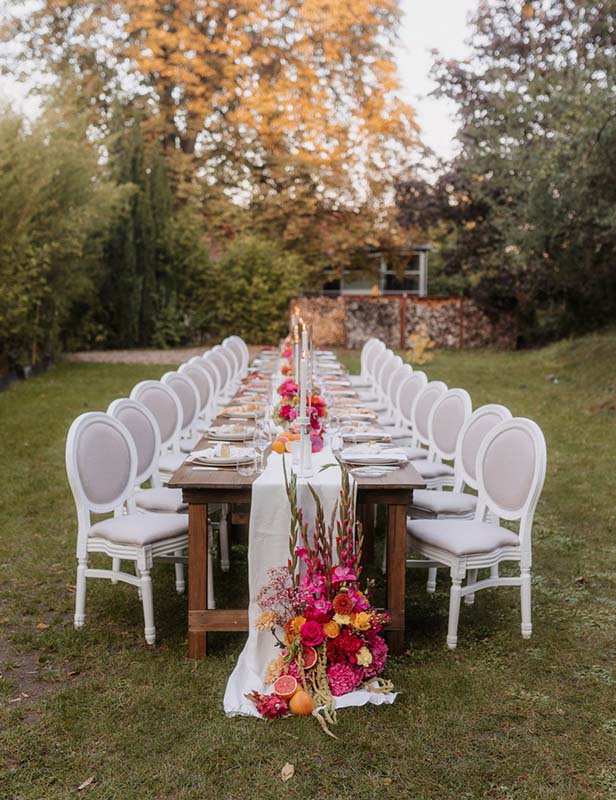 produktdetailbild_louis_chair_mieten_hochzeit_koblenz_800x616px