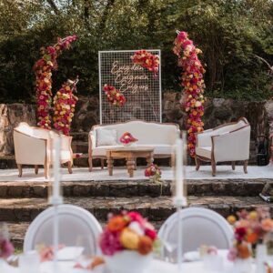 produktdetailbild_louis_lounge_beistelltisch_hochzeit_mieten_koblenz_800x616px