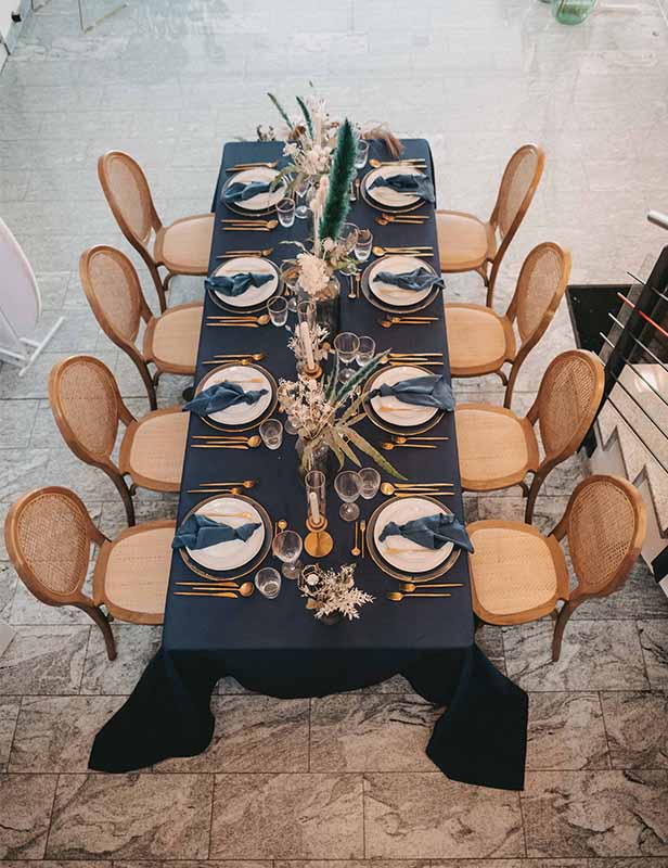 produktdetailbild_louis_rattan_chair_mieten_koblenz_800x616px-4