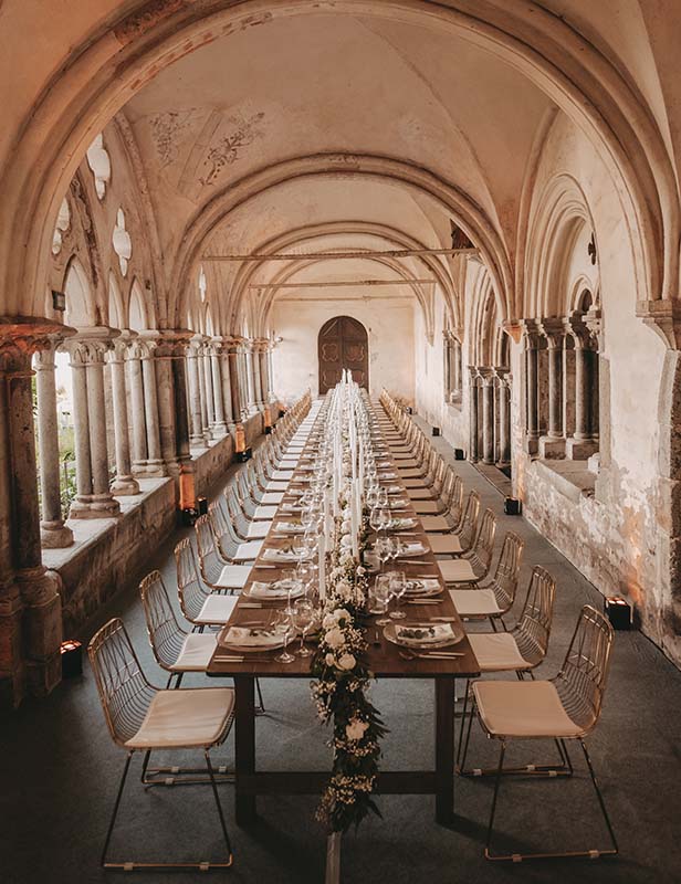 produktdetailbild_lucy_wire_stuhl_koblenz_mieten_800x616px-2