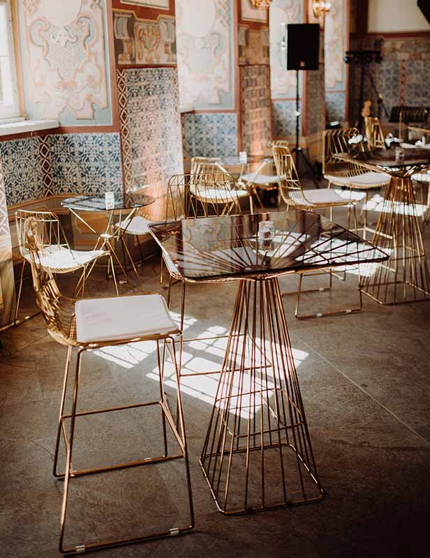 produktdetailbild_wire_stehtisch_wire_hochstuhl_eventverleih_koblenz_800x1088px-4