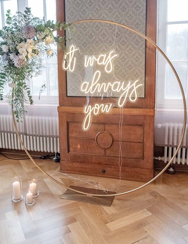 produktdetailbild_neonschriftzug_it_was_always_you_800x616px