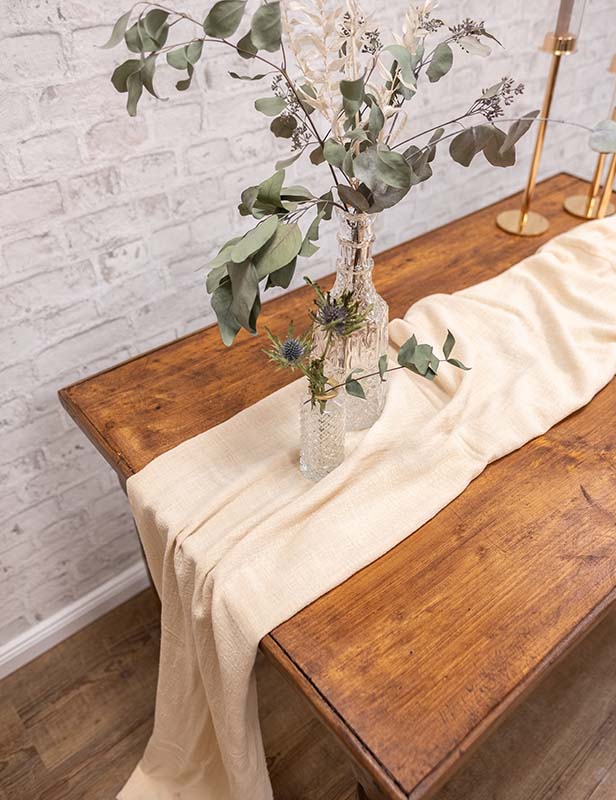 Tischläufer Musselin Beige für Hochzeit & Event in Koblenz mieten