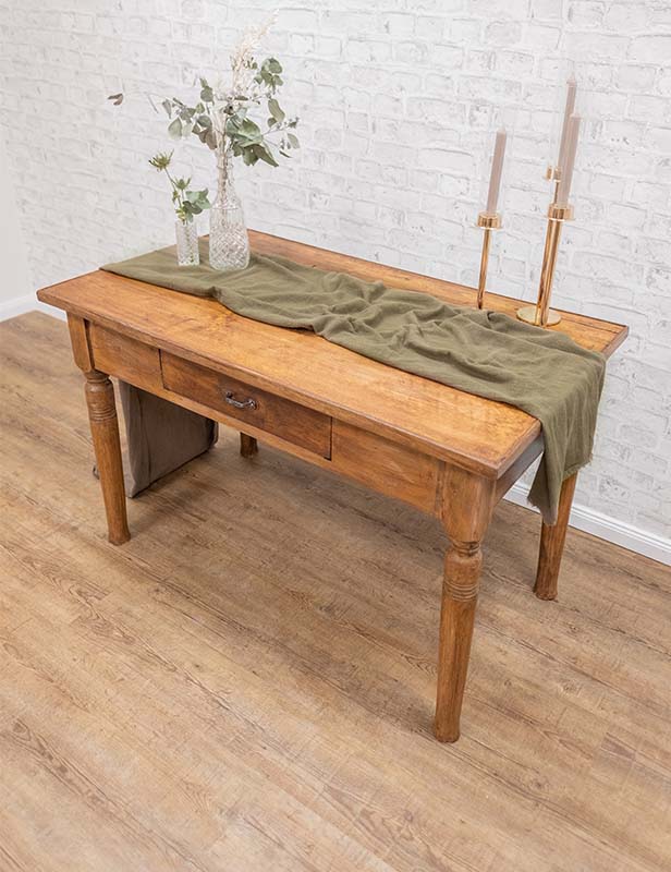 produktdetailbild_Tischläufer_Musselin_Olive_800x616px-3