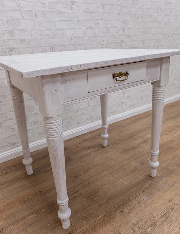 produktdetailbild_Vintage-Holztisch_Weiß_800x616px-4