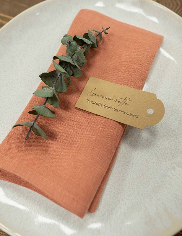 produktdetailbild_leinenserviette_terracotta_blush_stonewashed_800x616px-4