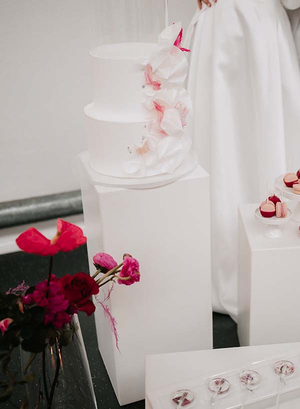 produktdetailbild_Säulenset_3er_weiß_mieten_hochzeit_koblenz_800x616_2