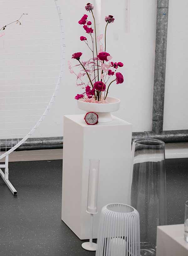 produktdetailbild_Säulenset_3er_weiß_mieten_hochzeit_koblenz_800x616_3