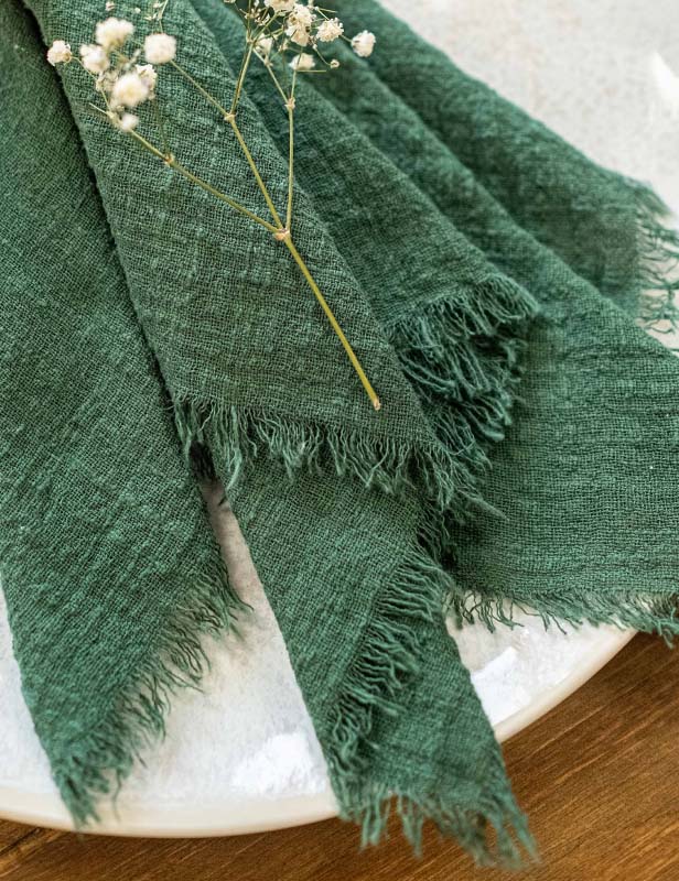produktdetailbild_musselin_serviette_tannengrün_mieten_deko_koblenz_800x616px-3