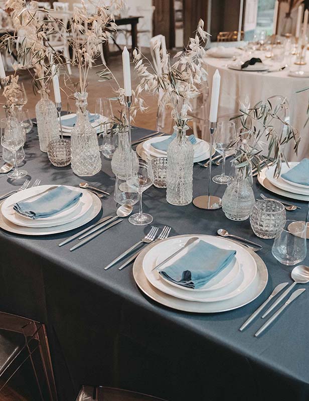 produktdetailbild_polyestertischdecke_navy_blue_tischwäsche_dekoverleih_mieten_koblenz_800x616px-1