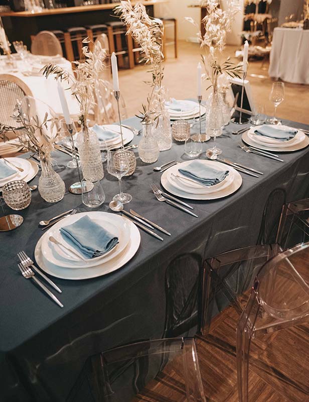 produktdetailbild_polyestertischdecke_navy_blue_tischwäsche_dekoverleih_mieten_koblenz_800x616px-2