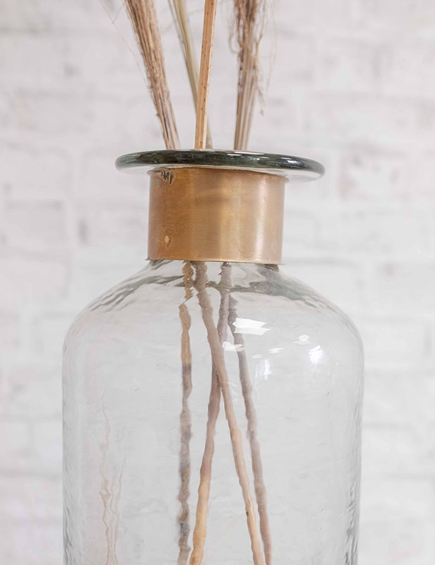 produktdetailbild_vase_mina-xl_transparent_goldrand_dekoverleih_mieten_koblenz_800x616-4