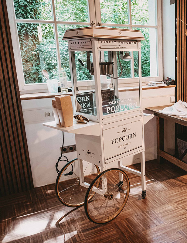 produktdetailbild_popcornmaschine_weiss_gold_eventverleih_koblenz