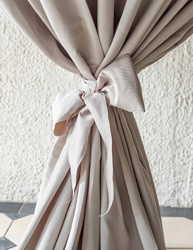 produktdetailbild_stehtisch_husse_cappuchino_mieten_koblenz_800x616px-4