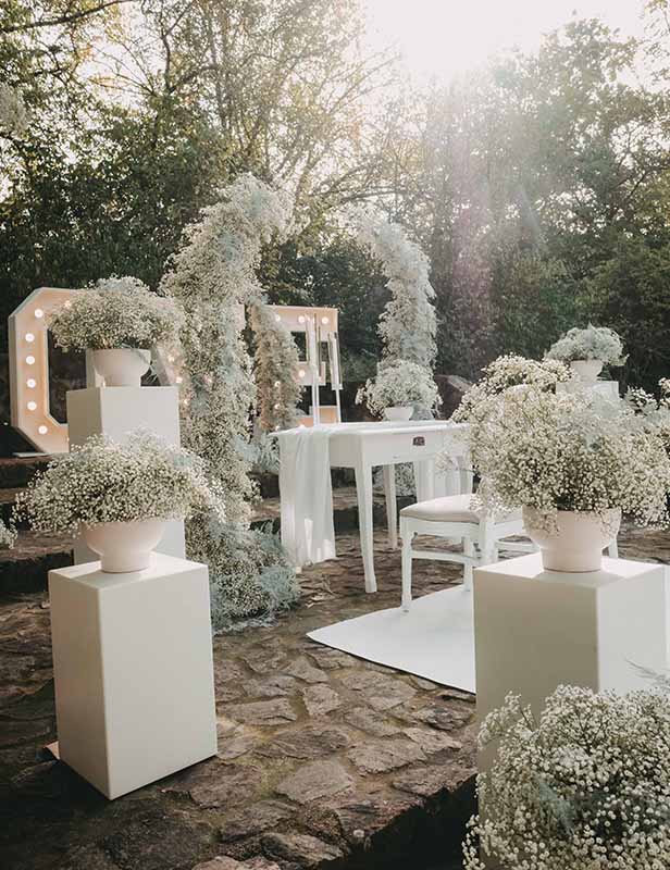 produktdetailbild_traubogen_metall_halbrund_weiss_mieten_koblenz_800x616px-2