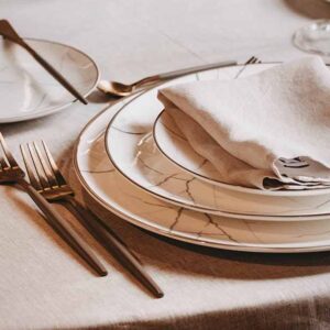 produktdetailbild_geschirr_serie_marble_marmor_eventverleih_koblenz_mieten_800x616px-3