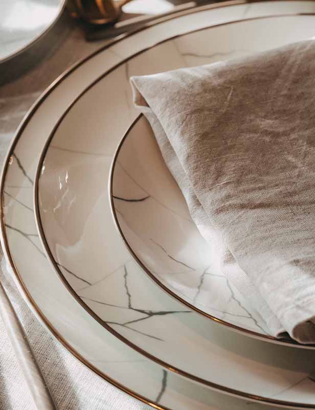 produktdetailbild_geschirr_serie_marble_marmor_eventverleih_koblenz_mieten_800x616px