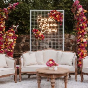 produktbild_neonsign_ewigdein_ewigmein_ewiguns_hochzeit_koblenz_mieten_800x1088px