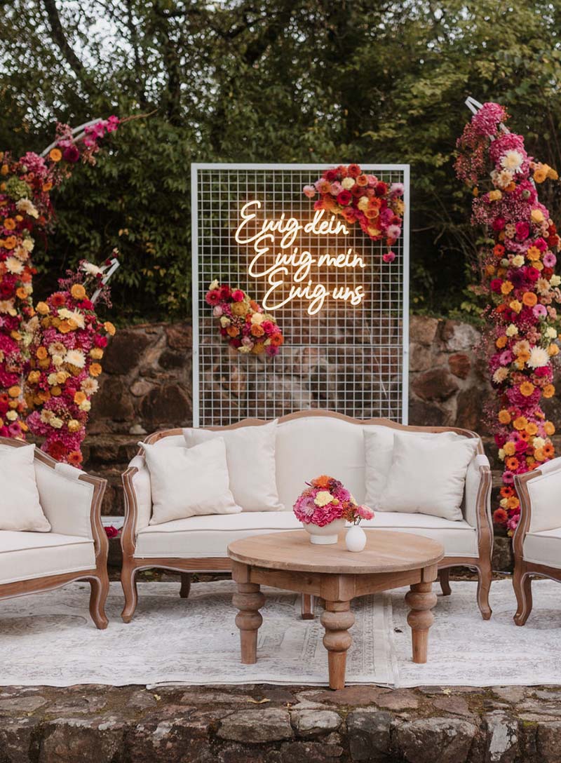 produktbild_neonsign_ewigdein_ewigmein_ewiguns_hochzeit_koblenz_mieten_800x1088px