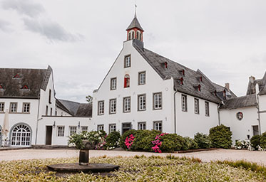 Locationscouting_Klostergut Besselich_cb-events_koblenz_hochzeitsplanung_eventschmiede